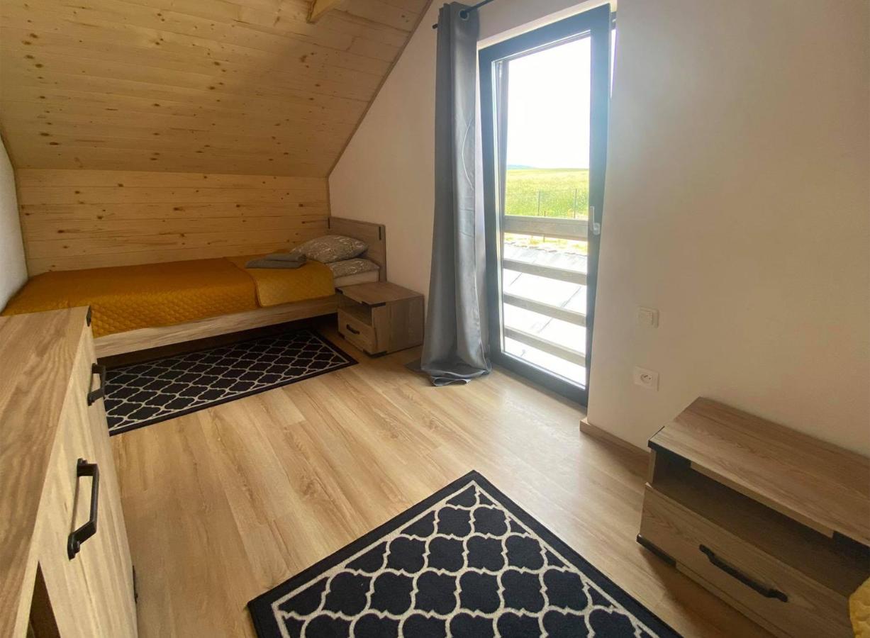 Vila Z Bieszcza Rodem Ustrzyki Dolne Exteriér fotografie
